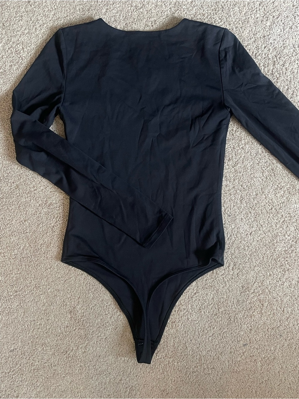 Aritzia Black Long Sleeve Scoop Neck Bodysuit - Picture 2 of 2